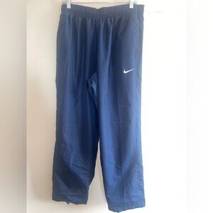 Nike NWOT Elastic Waistband Wide‎ Leg Track Pants size XL